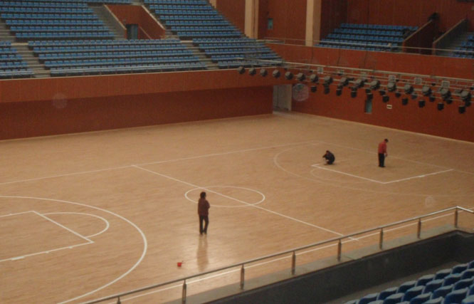 運(yùn)動木地板年度維護(hù)與日常維護(hù)的注意點(diǎn)