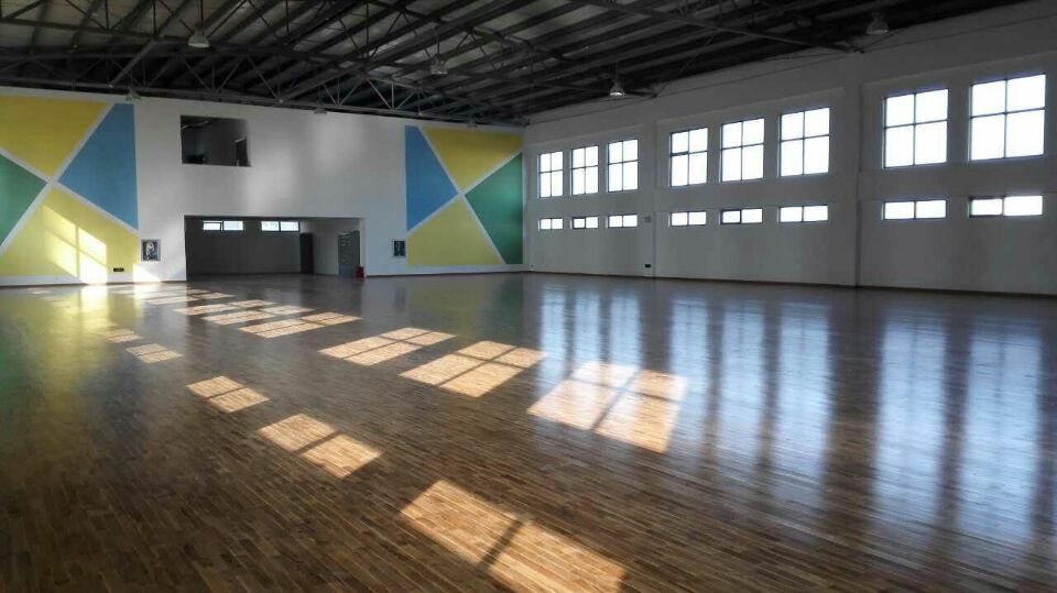 實木運動地板安裝的執(zhí)行方案