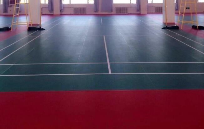 運(yùn)動(dòng)木地板,羽毛球地膠