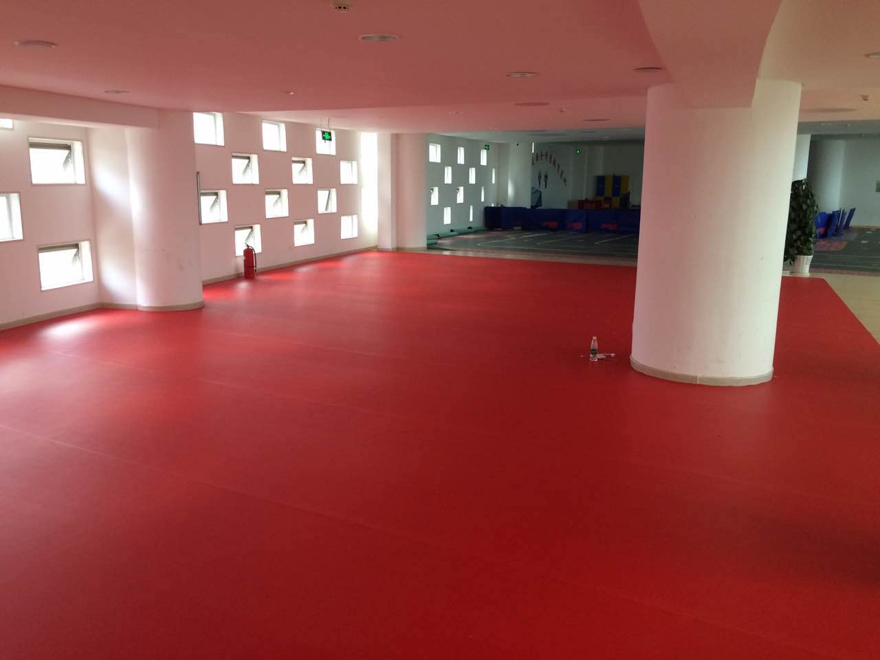 乒乓球地膠,乒乓球訓(xùn)練室地膠 乒乓球地膠,乒乓球訓(xùn)練室地膠