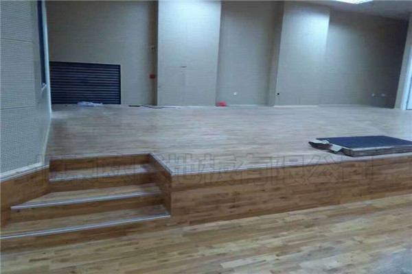 運(yùn)動木地板,實木運(yùn)動地板 運(yùn)動木地板,實木運(yùn)動地板