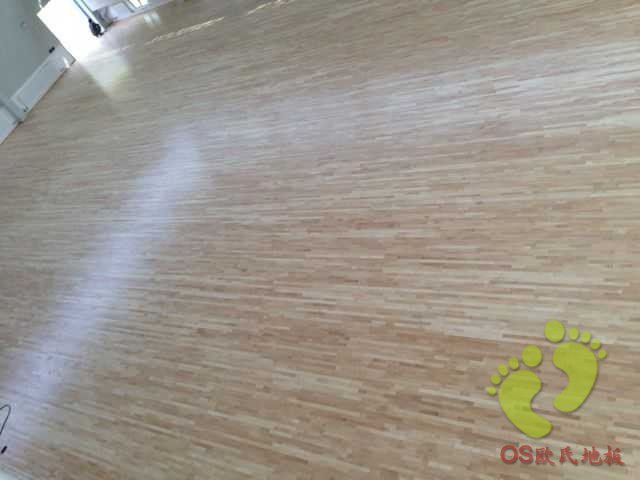 歐氏地板營(yíng)建新疆阿拉爾國(guó)稅局籃球館