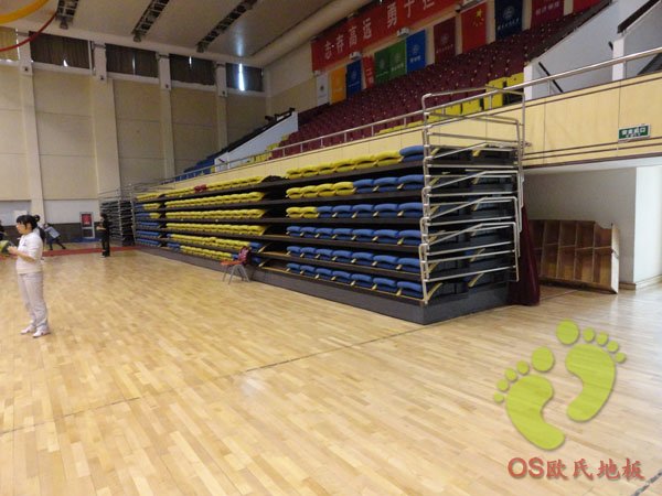 北京工商大學(xué)北京工商大學(xué)體育館運(yùn)動(dòng)木地板鋪設(shè)